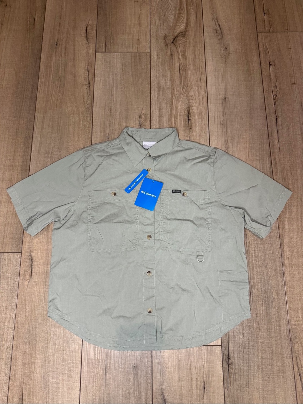 Columbia Women’s PFG Bahama Short Sleeve Fishing Shirt Small Sage Green NWT